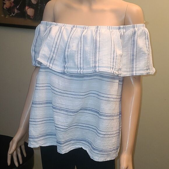 4 si3nn^ white stripe off the shoulder blouse - Picture 2 of 7